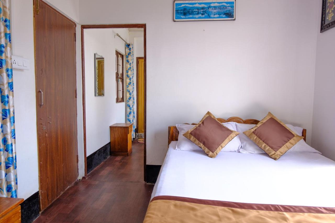 Family Homestay Kurseong Exterior photo