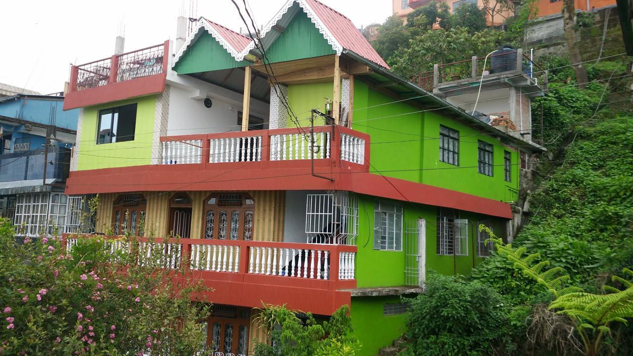 Family Homestay Kurseong Exterior photo